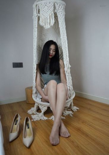 播色屋_BD英语免费观看最新
