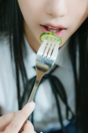 怪物猎人2电影免费高清_BD超清在线观看