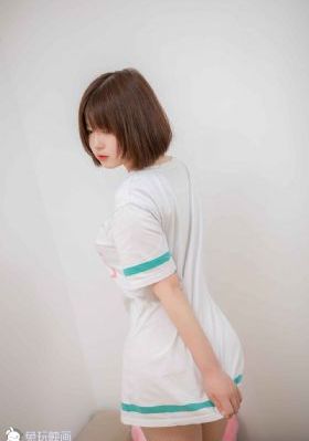 与僧侣的相合之夜_4K神马影院在线