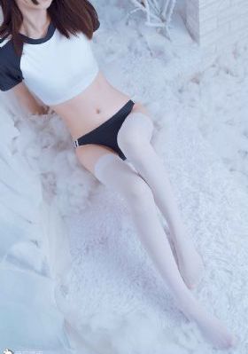 柔佳与公公_BD高清在线观看