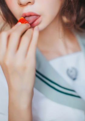 二人剧烈运动扑克视频_BD完整视频观看