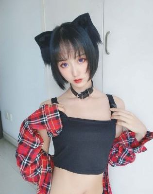 草莓视频在线免费播放_国产剧免费在线播放