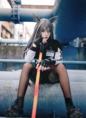 美丽的丽莎意大利电影_超清电影免费在线
